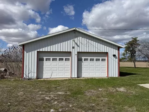 1203 E North Boutell, Kawkawlin, MI 48631 photo 5