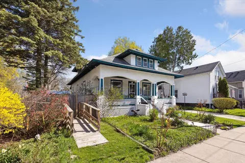1605 3rd, Bay City, MI 48708 photo 2