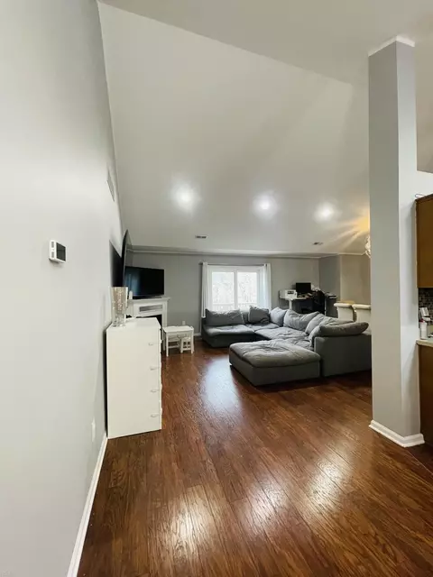 21083 Cooper, Macomb, MI 48044 photo 6