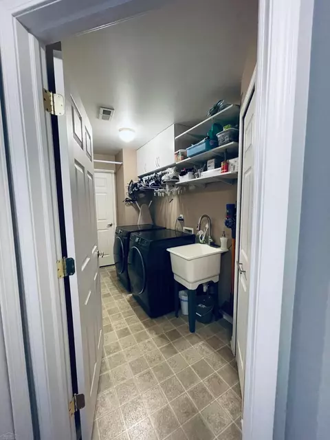 21083 Cooper, Macomb, MI 48044 photo 16