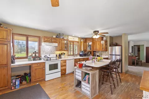 Kitchen - 3620 Sharp, Adrian, MI 49221 photo 2 of 5