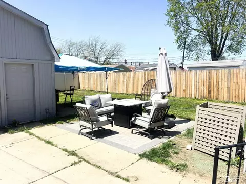 Exterior - 17146 Smith, Riverview, MI 48193 photo 5 of 6