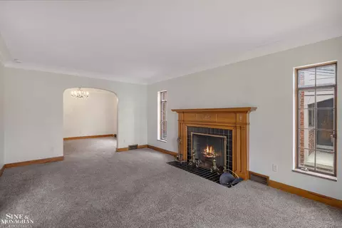 405 Belanger, Grosse Pointe Farms, MI 48236 photo 6