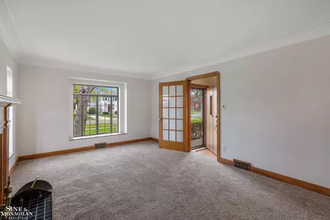 405 Belanger, Grosse Pointe Farms, MI 48236 photo 12