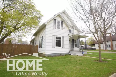 300 Robbins, Owosso, MI 48867