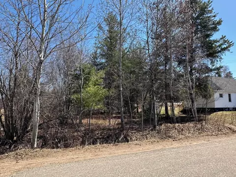 175 Gold, Ishpeming, MI 49849 photo 2