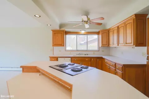 Kitchen - 2428 Irma, Warren, MI 48092 photo 2 of 6
