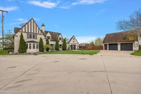 6507 Dyke Rd, Algonac, MI 48001 photo 4