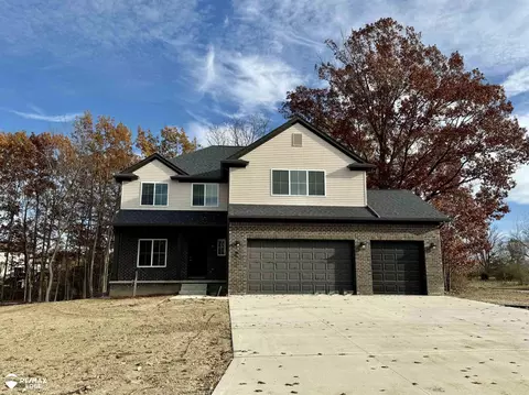 8376 Peninsula, Grand Blanc, MI 48439