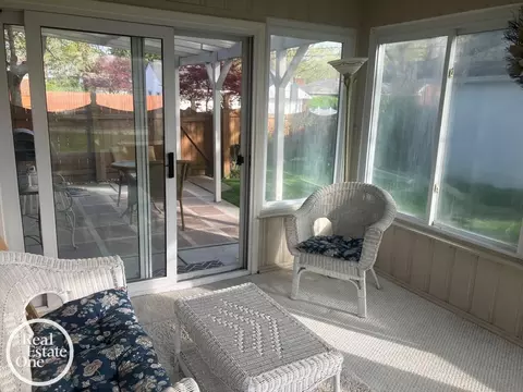 2071 Stanhope, Grosse Pointe, MI 48236 photo 22
