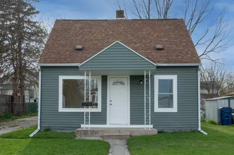 607 N Dewitt, Bay City, MI 48706