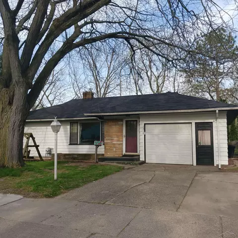 2312 Mayfield, Saginaw, MI 48602