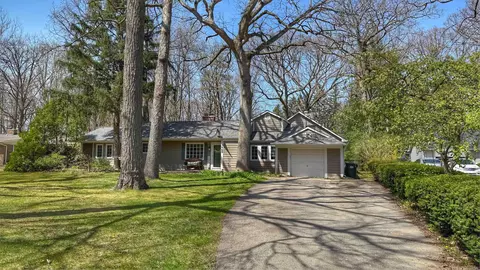 3469 Hazelton, Rochester Hills, MI 48307