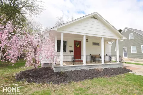 1225 N Water, Owosso, MI 48867