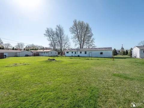 4188 Packard, Temperance, MI 48182 photo 22