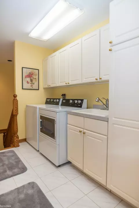 9980 Yale, Greenwood, MI 48006 photo 47