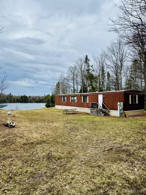 946 Silver, Michigamme, MI 49861