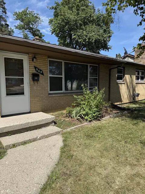 960 Tulane, Saginaw, MI 48604