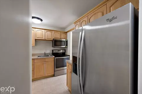 7230 Bluewater, Clarkston, MI 48348 photo 17