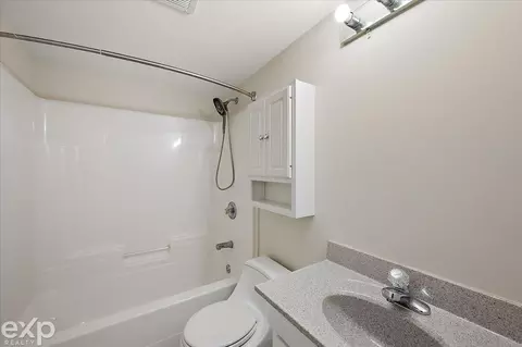 7230 Bluewater, Clarkston, MI 48348 photo 36