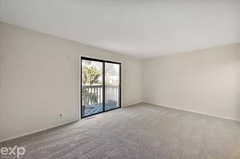 7230 Bluewater, Clarkston, MI 48348 photo 19