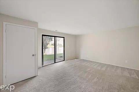 7230 Bluewater, Clarkston, MI 48348 photo 32