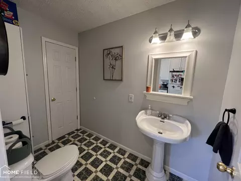 815 Summit, Owosso, MI 48867 photo 32