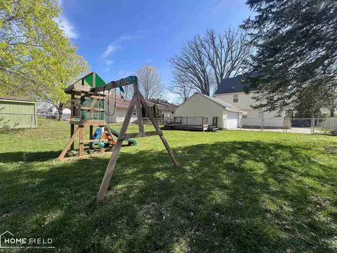 815 Summit, Owosso, MI 48867 photo 34