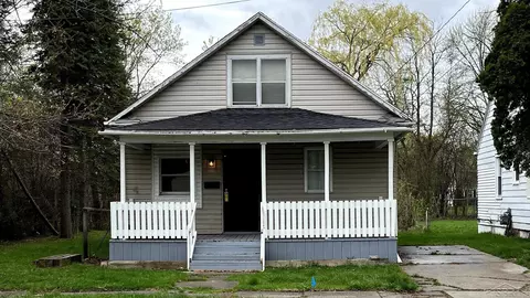 635 S 16, Saginaw, MI 48601