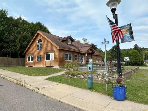 105 N Max, Michigamme, MI 49861