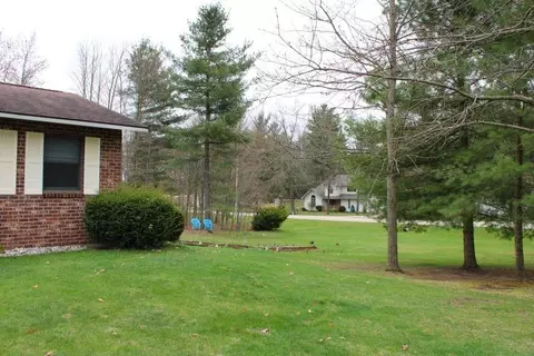 8839 N Circle E, Farwell, MI 48622 photo 9