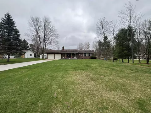 8839 N Circle E, Farwell, MI 48622 photo 20