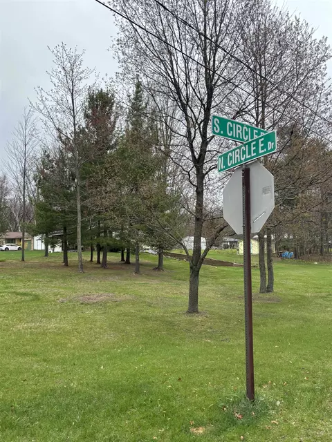 8839 N Circle E, Farwell, MI 48622 photo 22