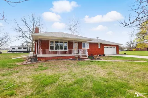 11580 Finzel, Carleton, MI 48117 photo 3