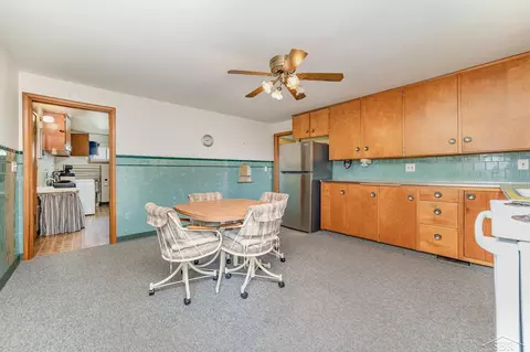 Kitchen - 398 E Alice, Merrill, MI 48637 photo 2 of 2