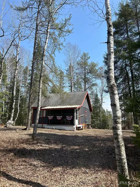 490 Iron Pin, Gwinn, MI 49841