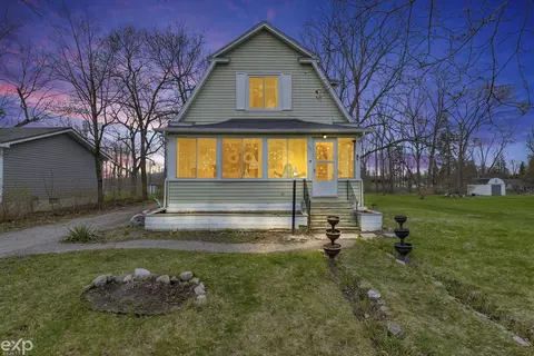 128 S S Ct, Standish, MI 48658