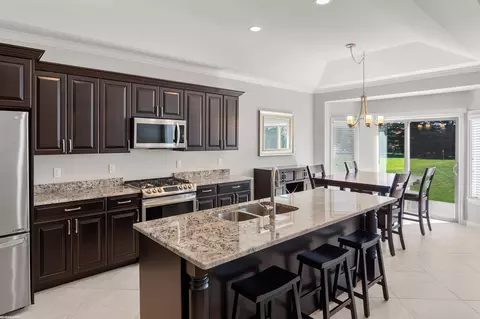 Kitchen - 53480 Fitzgerald, Macomb, MI 48042 photo 5 of 6