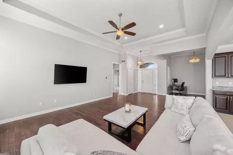 Living - 53480 Fitzgerald, Macomb, MI 48042 photo 4 of 5