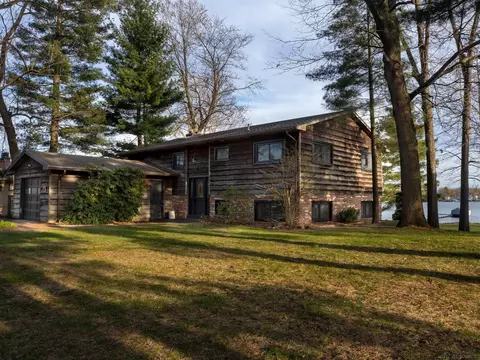 19475 Thompson, Three Rivers, MI 49093 photo 6