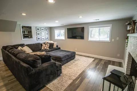 Living - 6280 Main, Clarkston, MI 48346 photo 4 of 4