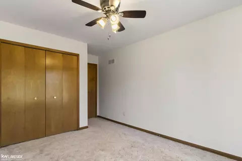 46718 Fox Run, Macomb, MI 48044 photo 37