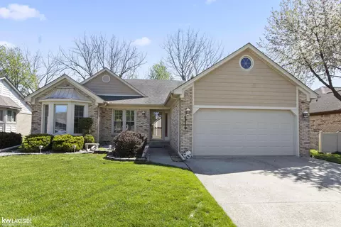 46718 Fox Run, Macomb, MI 48044 photo 8