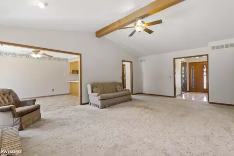 46718 Fox Run, Macomb, MI 48044 photo 24