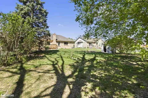46718 Fox Run, Macomb, MI 48044 photo 13
