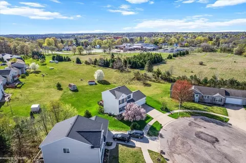 347 White Pne, Belding, MI 48809 photo 23