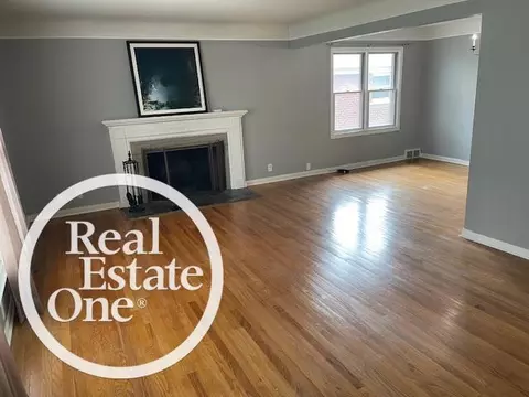 963 965 Harcourt, Grosse Pointe, MI 48230 photo 4