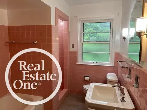 963 965 Harcourt, Grosse Pointe, MI 48230 photo 12