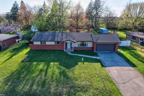8162 Dungarvin, Grand Blanc, MI 48439