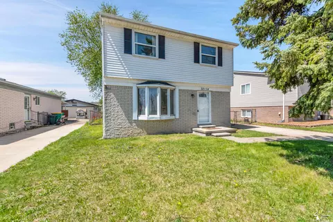 32114 Glaser, Rockwood, MI 48173